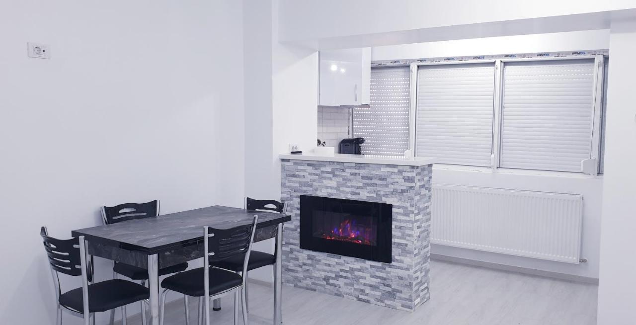 White Apartament, Braila Brăila Exterior foto