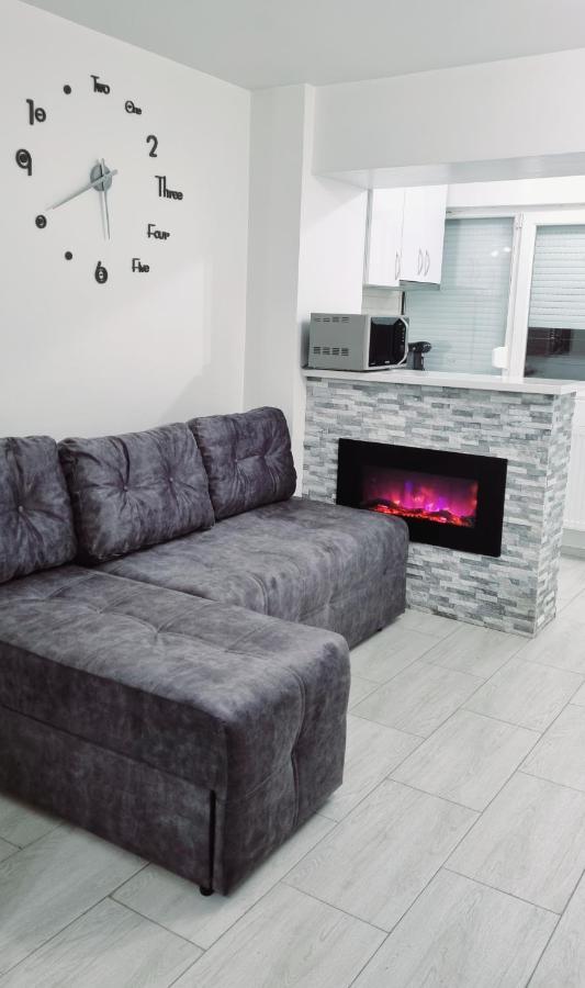 White Apartament, Braila Brăila Exterior foto